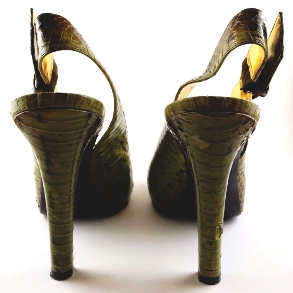 BCBGIRLS Sling Back Moss-tone Snakeskin Peep-toe - Picture 2 of 4
